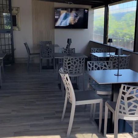 Bed & Breakfast Lounge Padel Village *