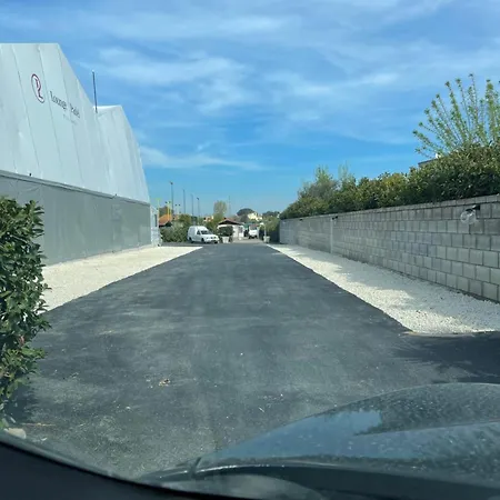 Lounge Padel Village Bed & Breakfast Nettuno