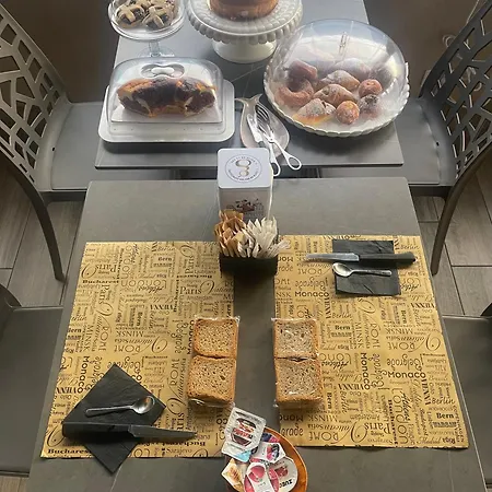 Bed & Breakfast Lounge Padel Village