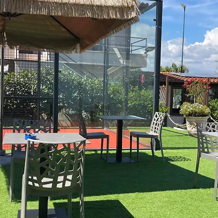 Lounge Padel Village 住宿加早餐酒店 内图诺